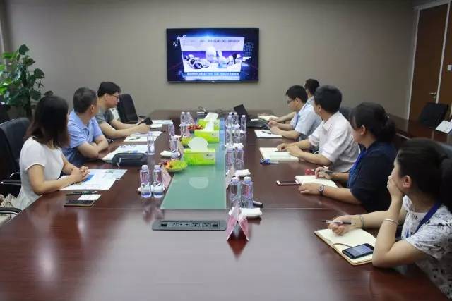 �������ǲ�������Ϊ�½���һ��һ�𡱽������